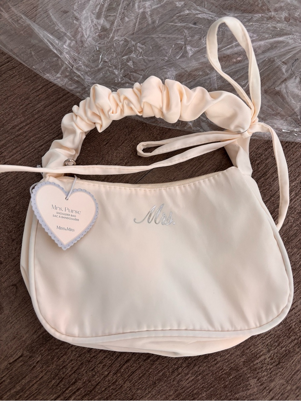 Mrs. Shoulder bag
